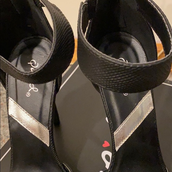 Synthetic snakeskin peep toe heels - Picture 4 of 5